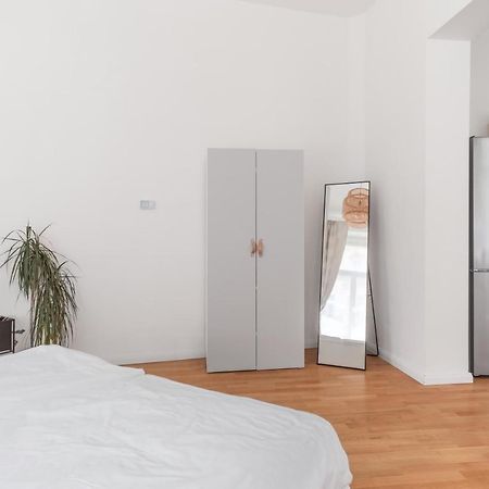 Luminous Apartment For 2 Near Wenceslas Square By Prague Days Екстериор снимка